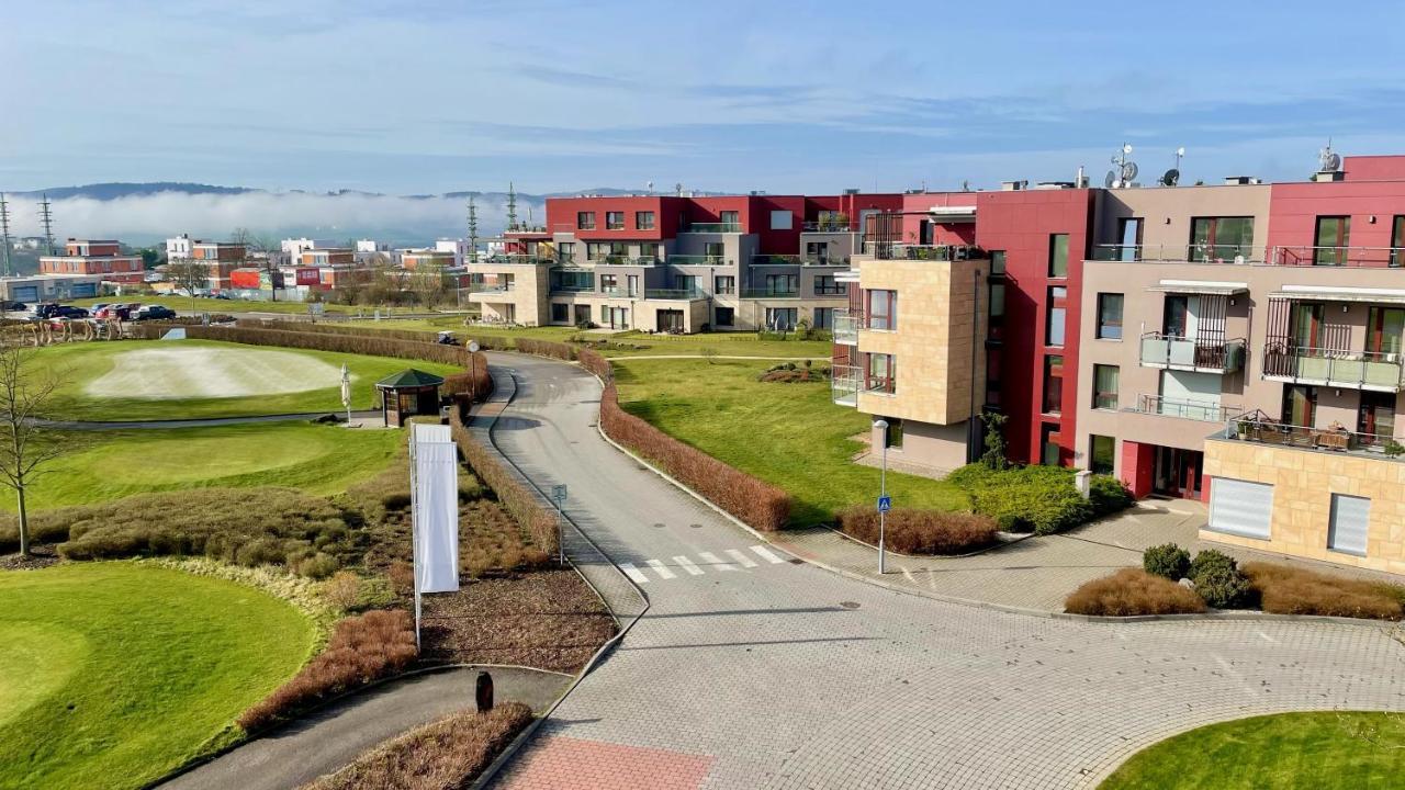 Hotel Beroun Golf Club Esterno foto