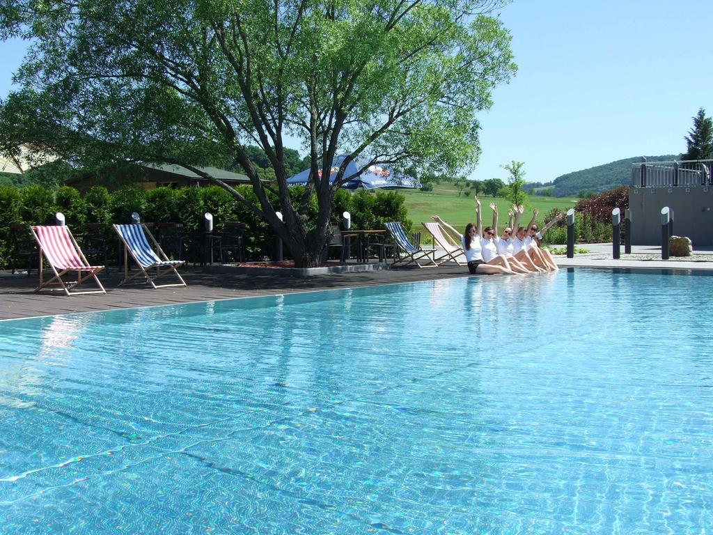 Hotel Beroun Golf Club Esterno foto