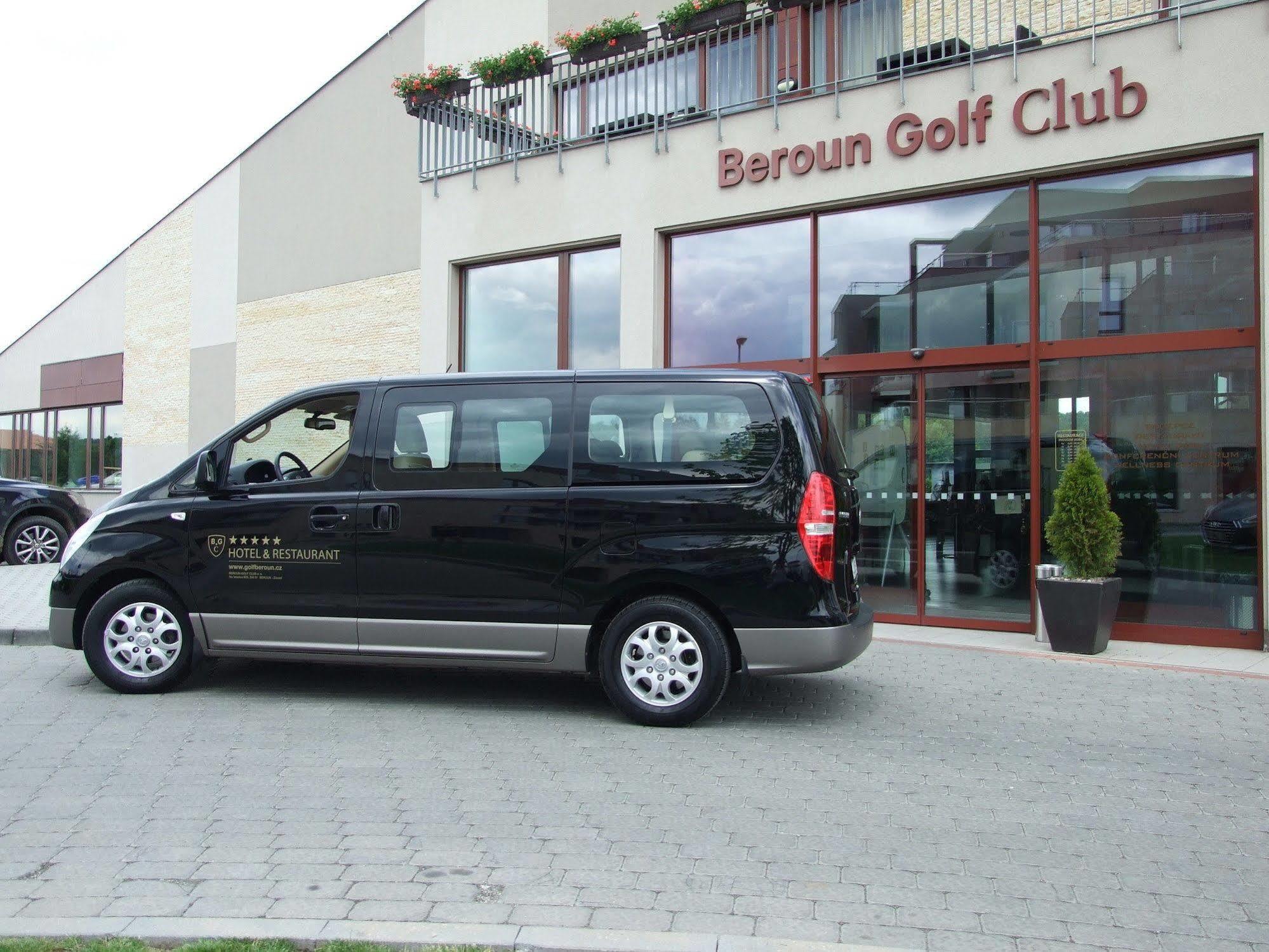 Hotel Beroun Golf Club Esterno foto